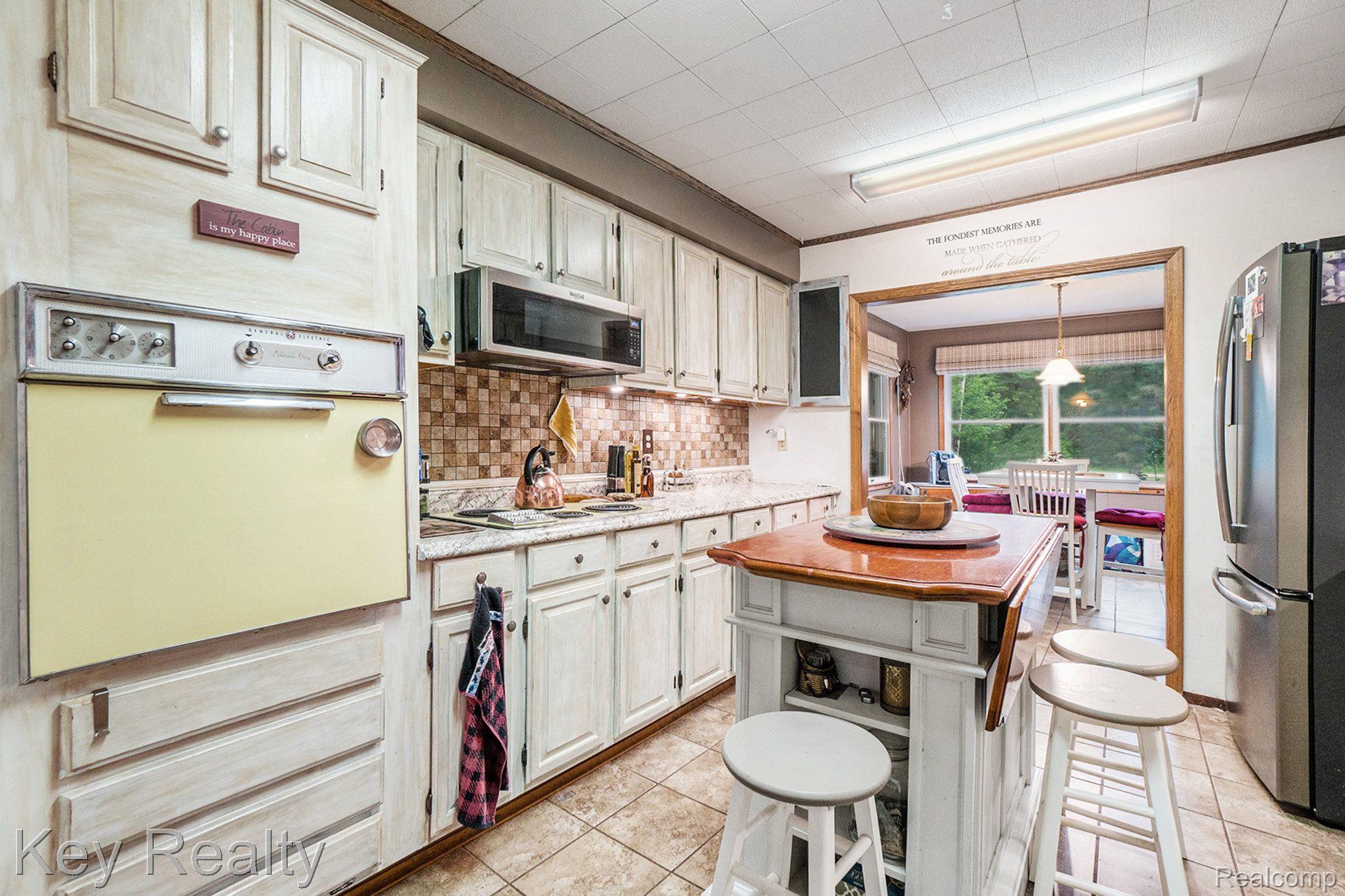 5660 Guthrie Road Mesick, MI 49668 - Photo 4 of 28 Gallery Image 4