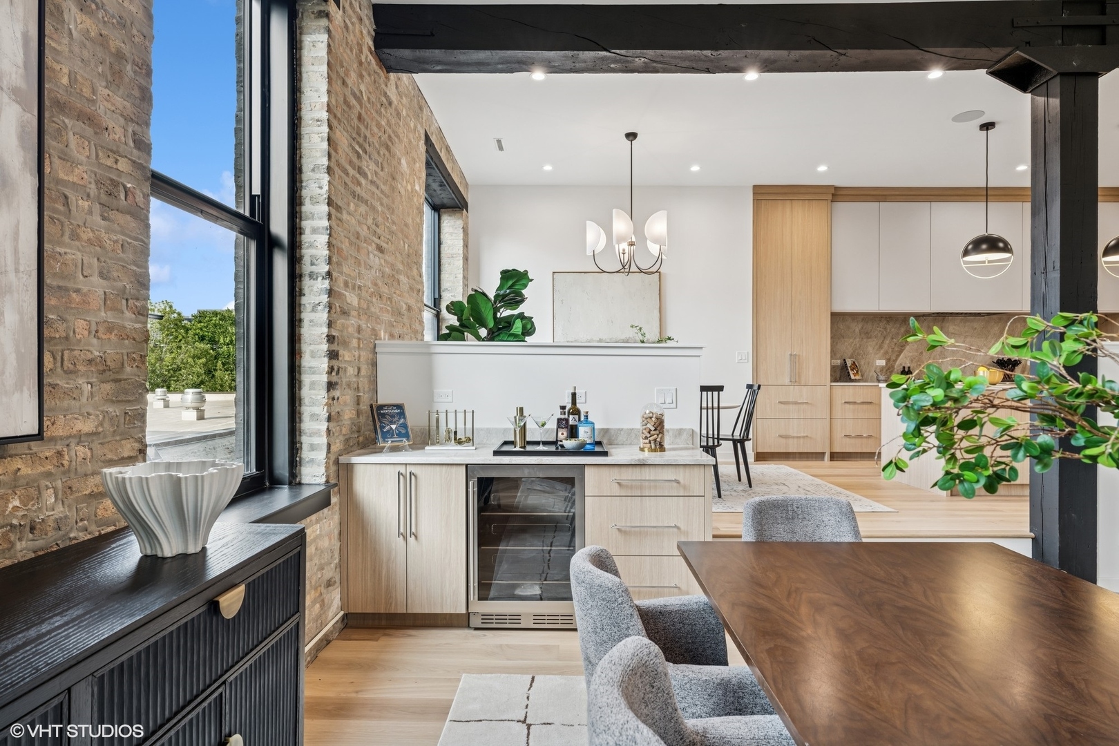 401 North Aberdeen Street, Unit 2N Chicago, IL 60642 - Photo 16 of 37