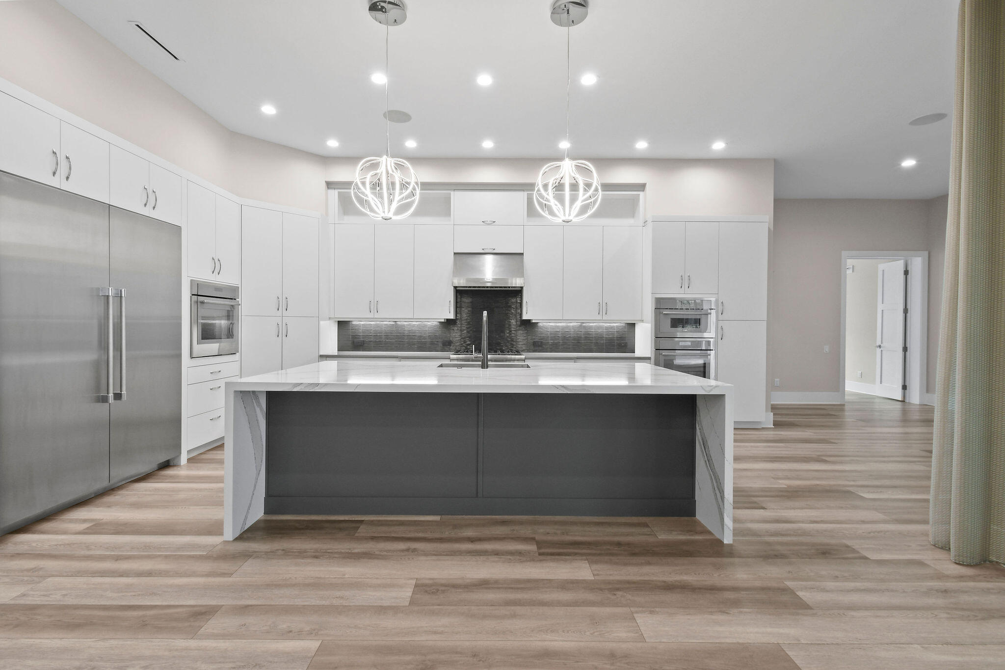 6219 Southeast Moss Ridge Pointe Hobe Sound, FL 33455 - Photo 16 of 108 6219SEMossRidgePointe(17)