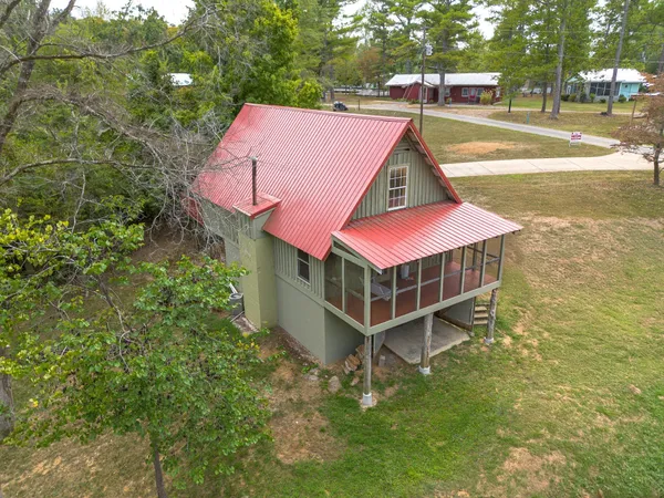 $295,000 | 4428 Deer Creek Road, Linden, TN 37096
