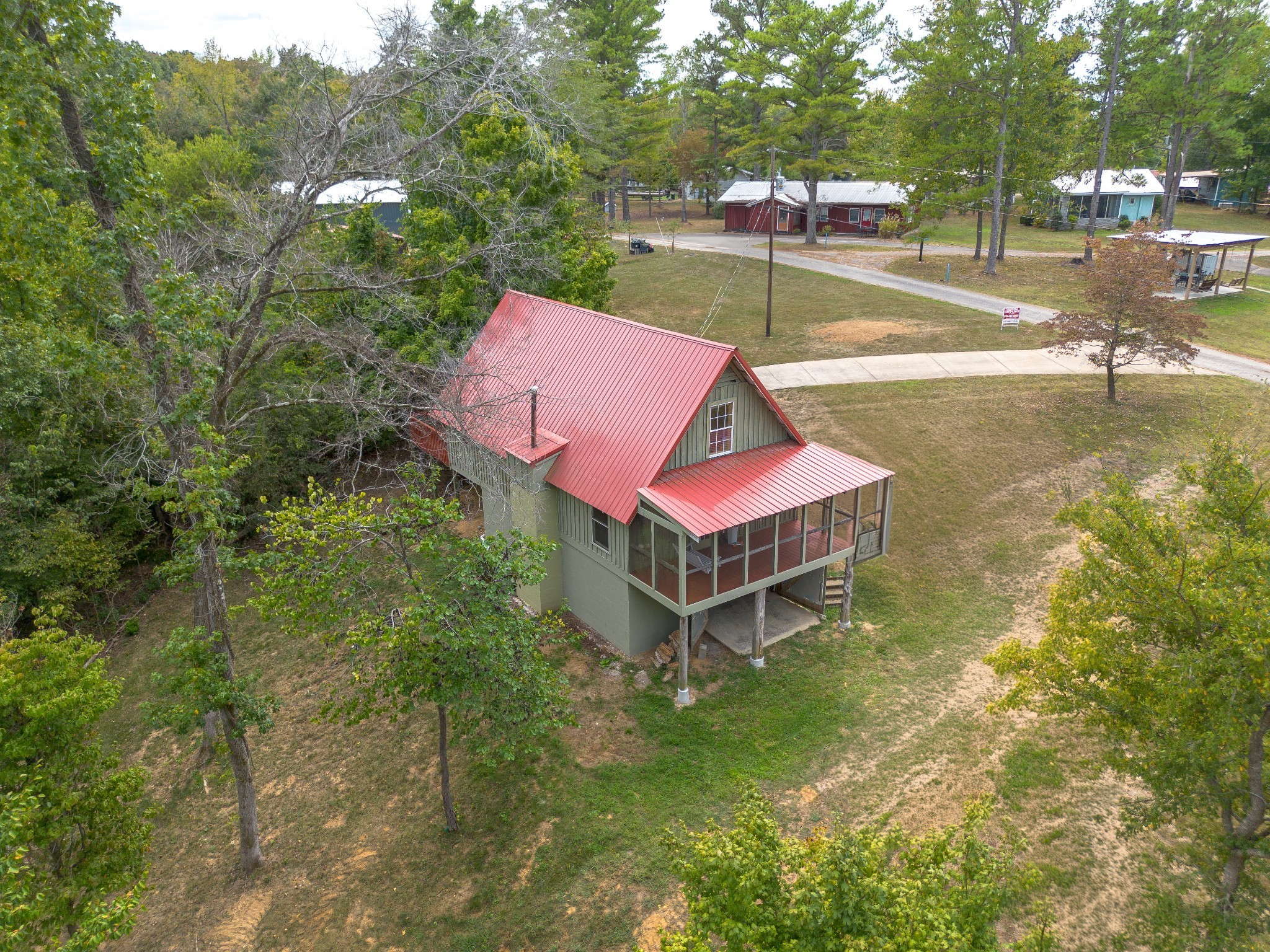4428 Deer Creek Road Linden, TN 37096 - Photo 15 of 71