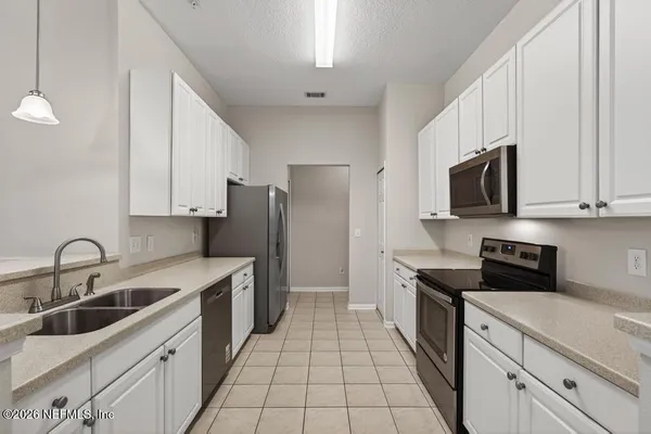 $1,650 | 9400 Underwing Way, Unit 8, Jacksonville, FL 32257