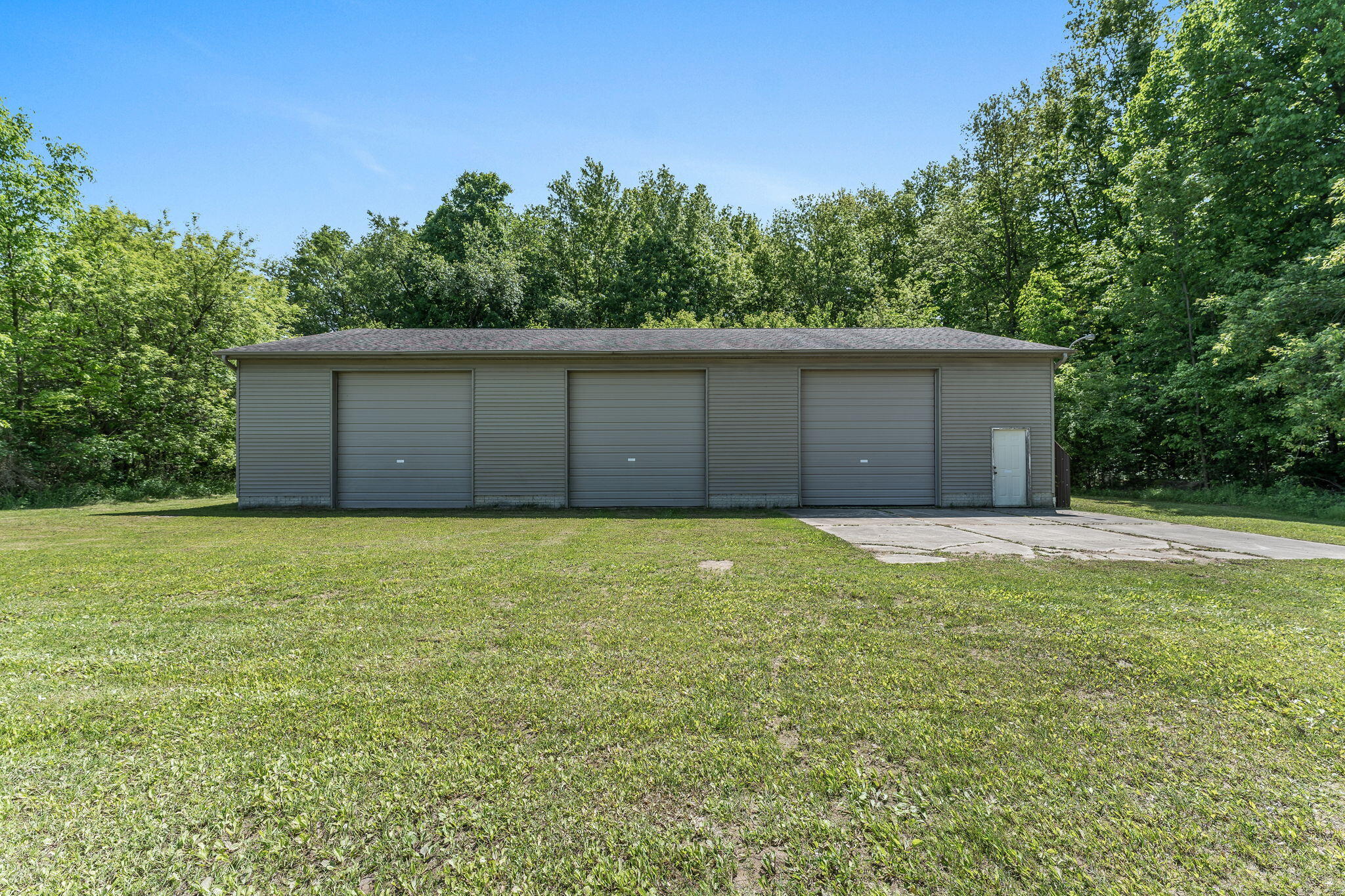 5429 Hopkins Road Flint, MI 48506 - Photo 12 of 31 12-web-or-mls-A0104324