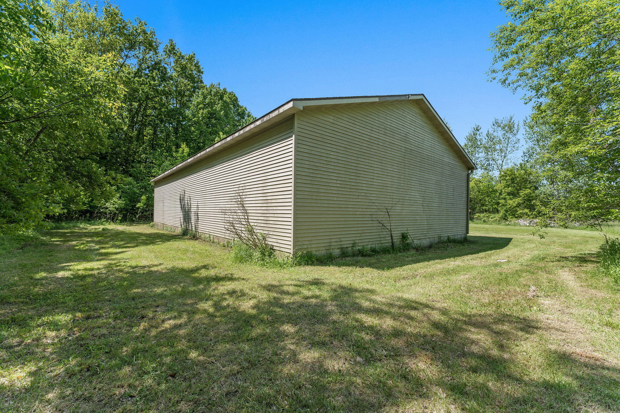 5429 Hopkins Road Flint, MI 48506 - Photo 9 of 31 9-web-or-mls-A0104304