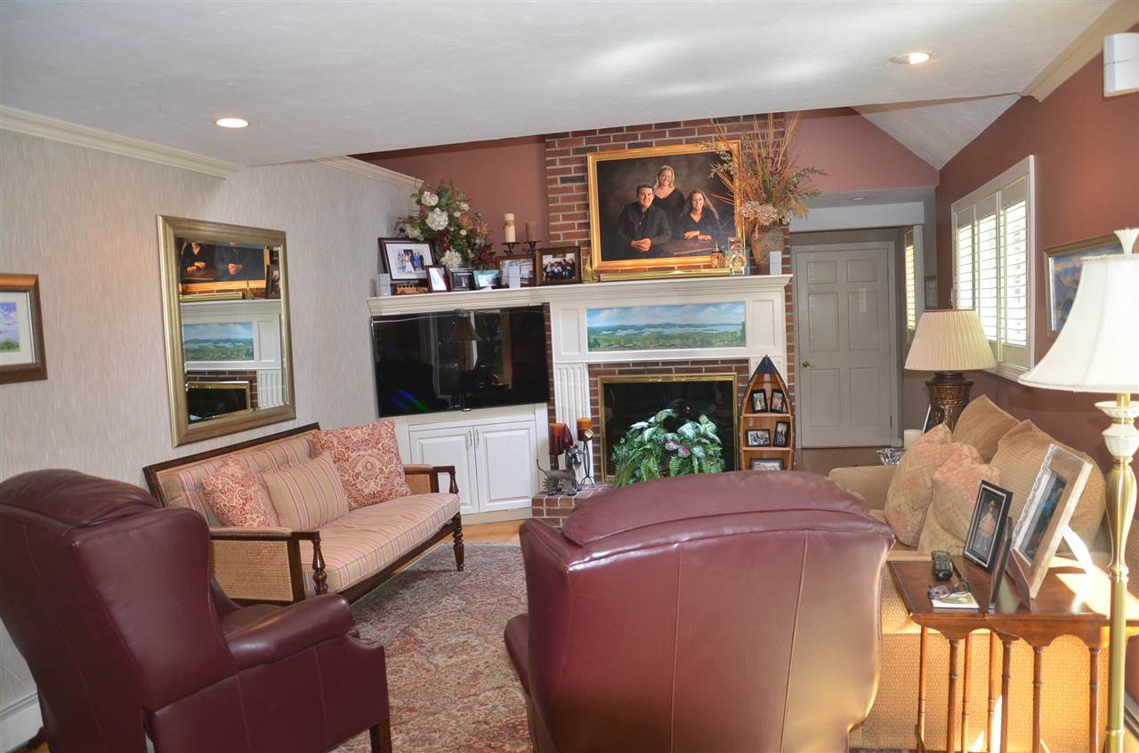 278 Dockham Shore Road Gilford, NH 03249 - Photo 13 of 37