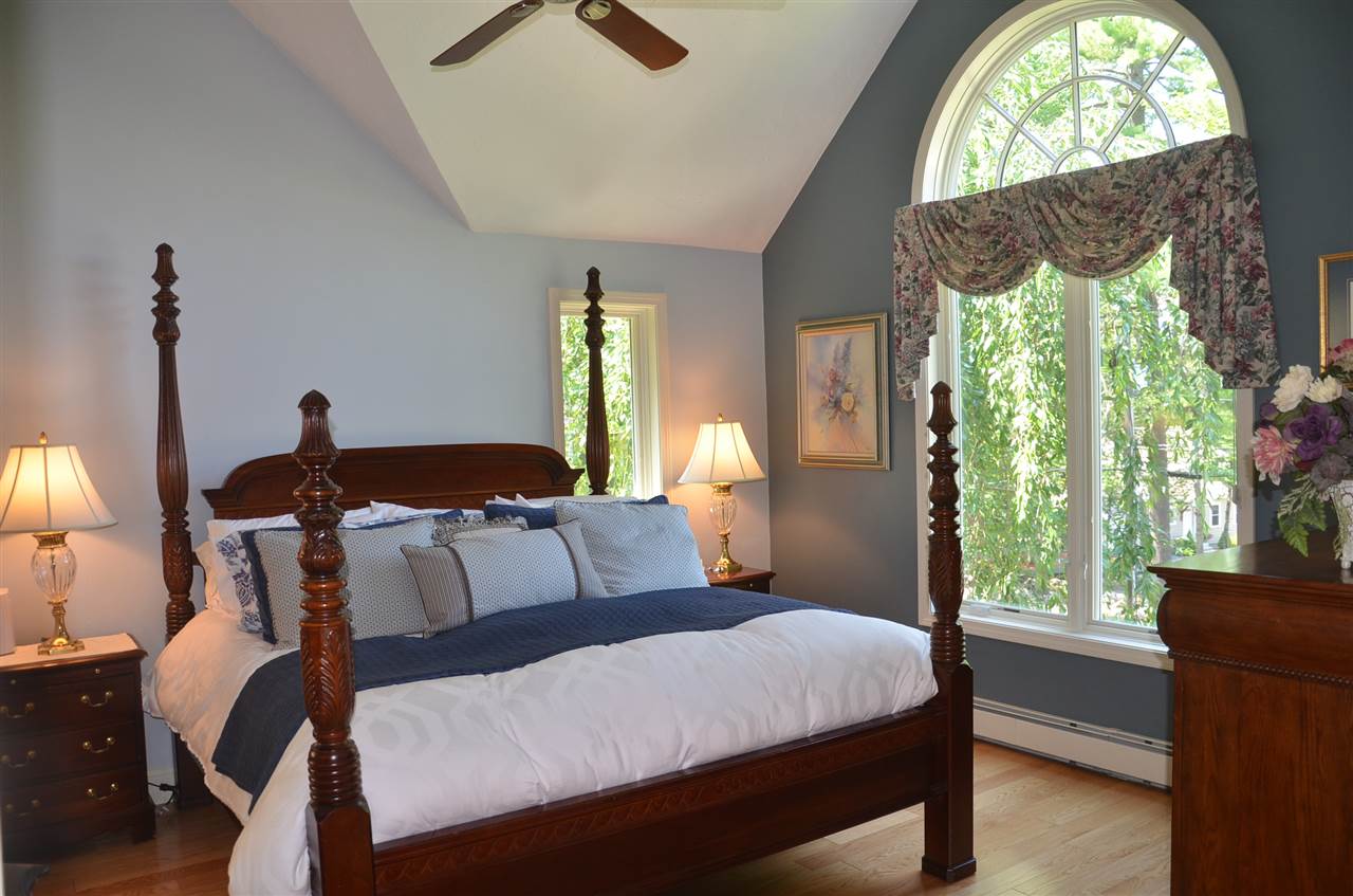 278 Dockham Shore Road Gilford, NH 03249 - Photo 14 of 37