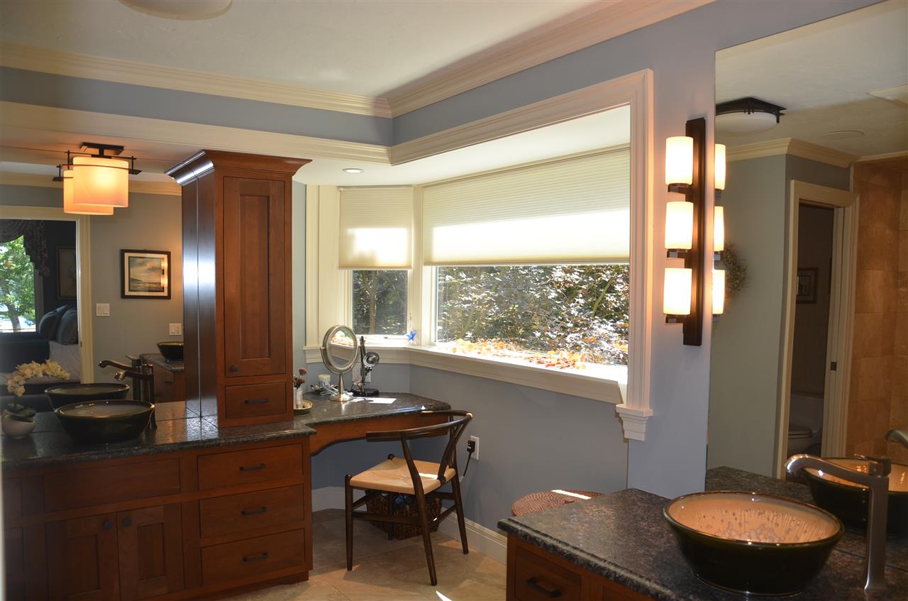 278 Dockham Shore Road Gilford, NH 03249 - Photo 15 of 37
