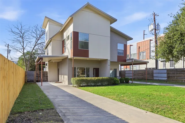 $885,000 | 701 Zennia Street, Unit B, Austin, TX 78751