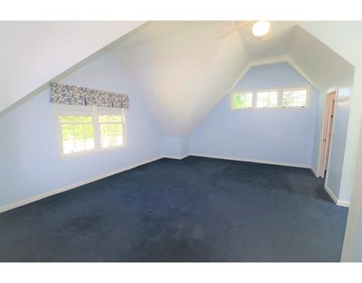 11 Plantation Road Mansfield, MA 02048 - Photo 11 of 28 Gallery Image 11