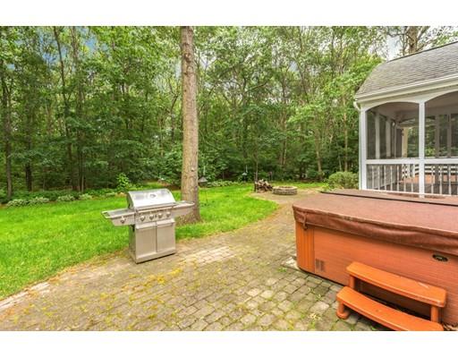 11 Plantation Road Mansfield, MA 02048 - Photo 26 of 28 Gallery Image 26