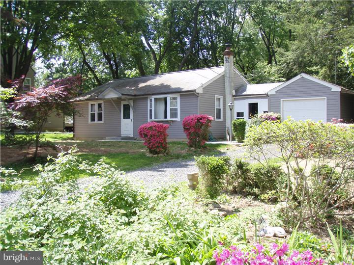 60 Princeton Road Huntingdon Valley, PA 19006 - Photo 1 of 6 Exterior Front