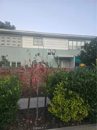 $2,750 | 5156 Village Los Angeles Ca, Los Angeles, CA 90016