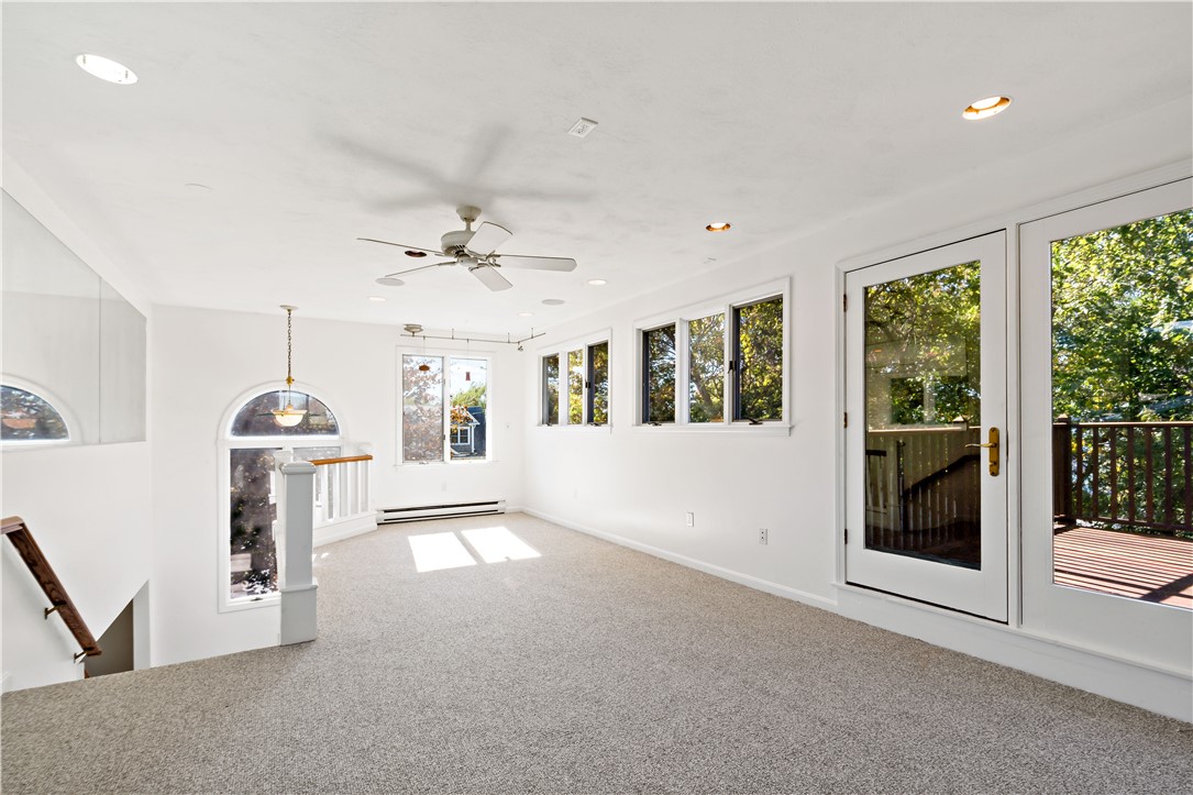 94 Spindrift Street Jamestown, RI 02835 - Photo 38 of 50 3rd Floor Living Space