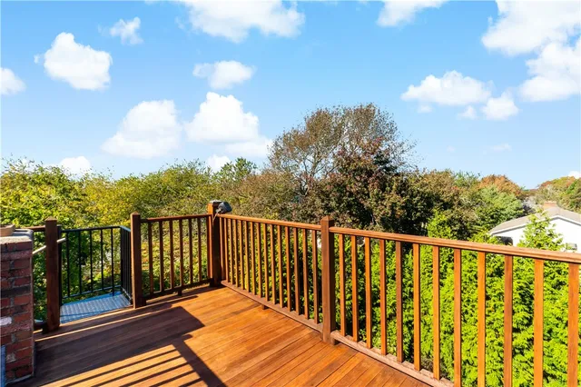 $995,000 | 94 Spindrift Street, Jamestown, RI 02835