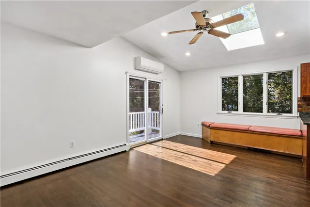 $995,000 | 94 Spindrift Street, Jamestown, RI 02835