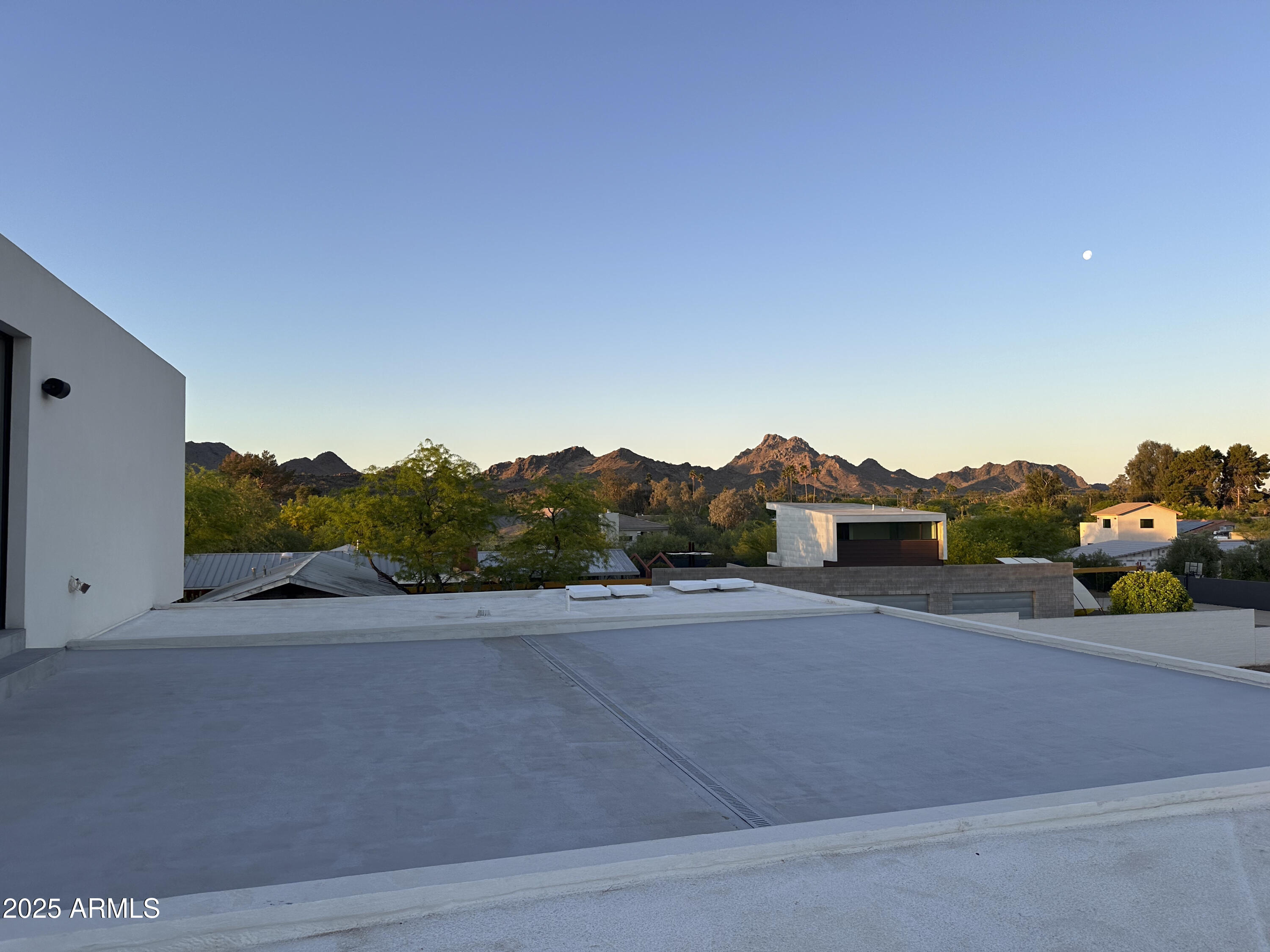 10310 North 37th Street Phoenix, AZ 85028 - Photo 29 of 51 a view of road with a car parked on the road