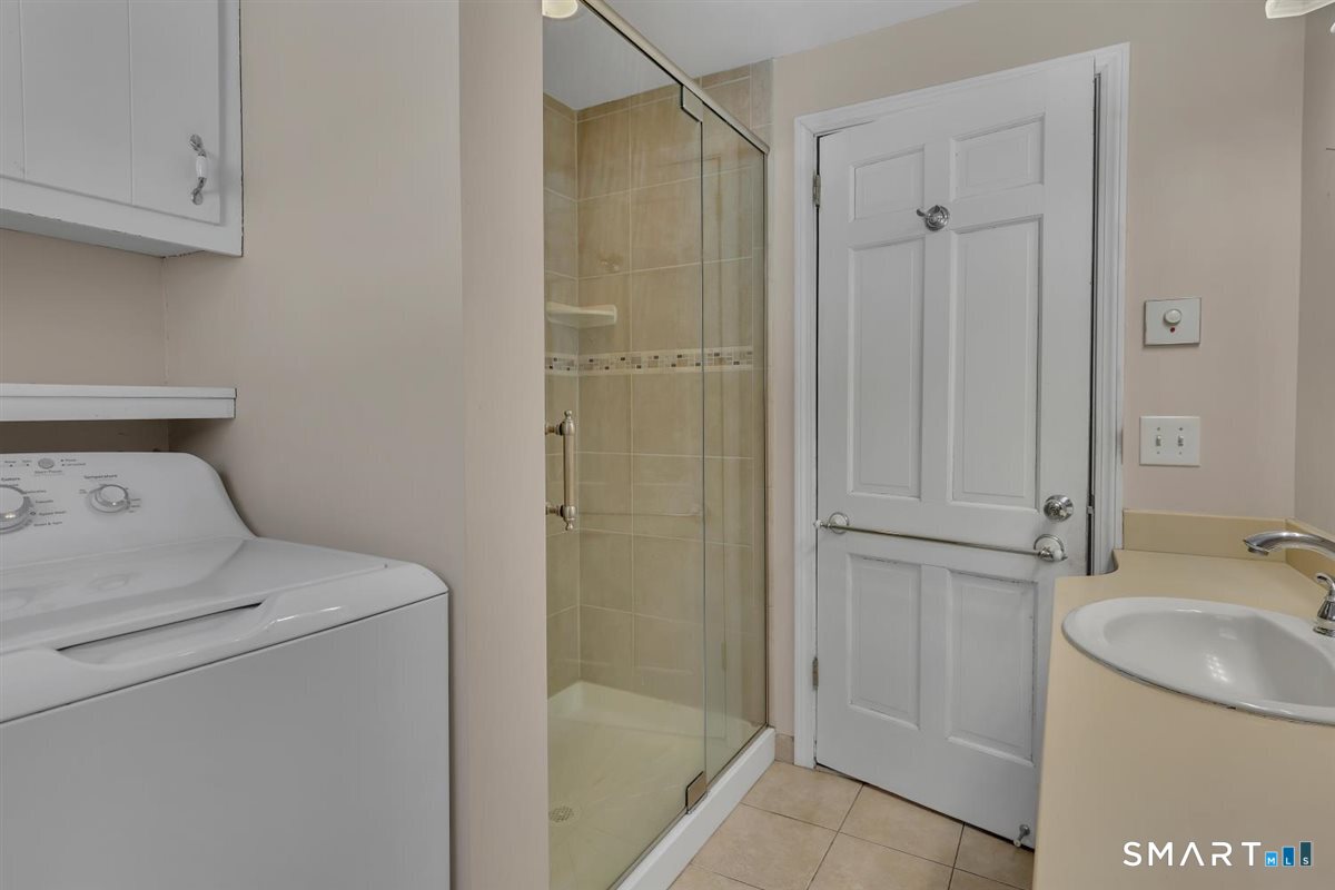 408 Foote Road Glastonbury, CT 06073 - Photo 17 of 30 first floor bath w/ laundry