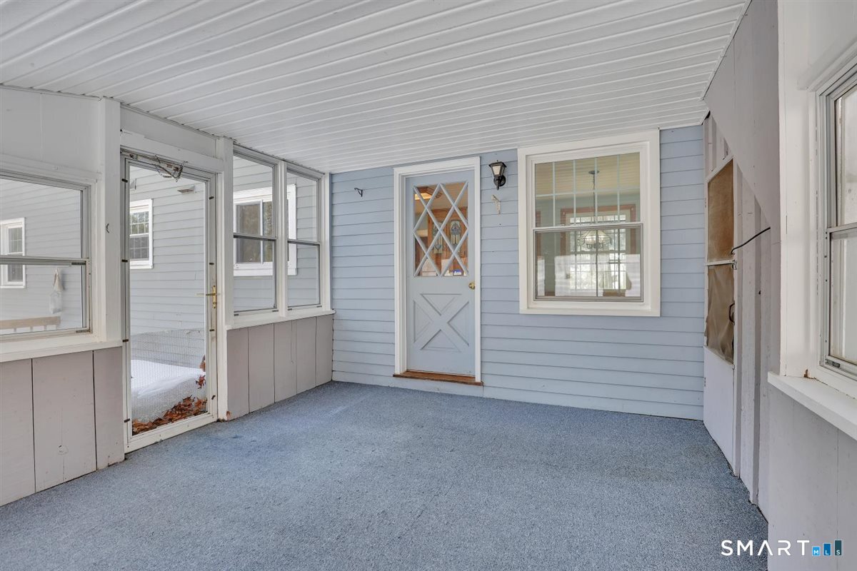 408 Foote Road Glastonbury, CT 06073 - Photo 29 of 30 sun room