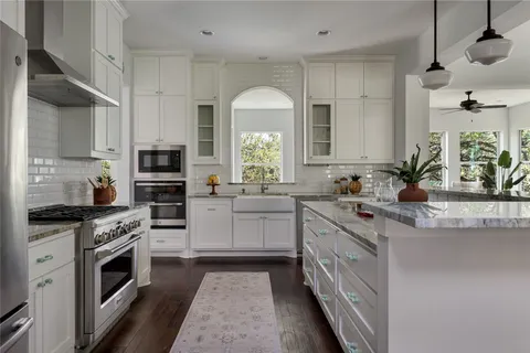 $1,650,000 | 1296 Trebled Waters Trail, Driftwood, TX 78619