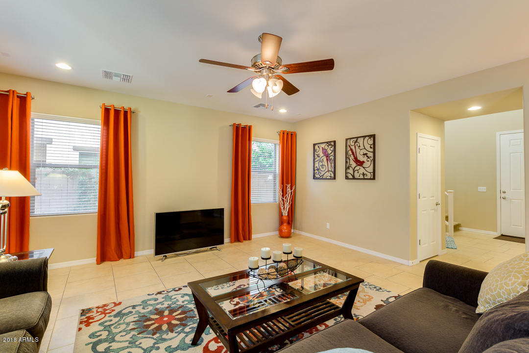 2955 East Shannon Street Gilbert, AZ 85295 - Photo 8 of 44 08-Shannon