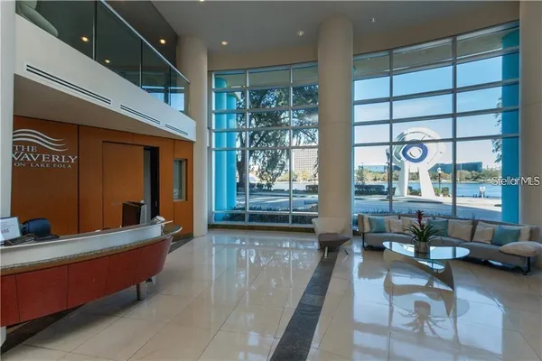 $2,300 | 322 East Central Boulevard, Unit 2011, Orlando, FL 32801