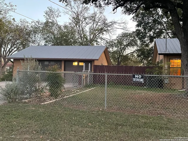 $295,000 | 15986 Keller Street, LaCoste, TX 78039