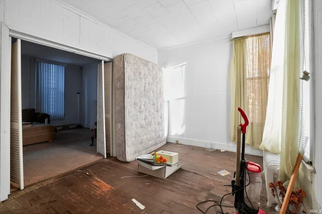 $85,000 | 920 Madison Street, Fort Wayne, IN 46803