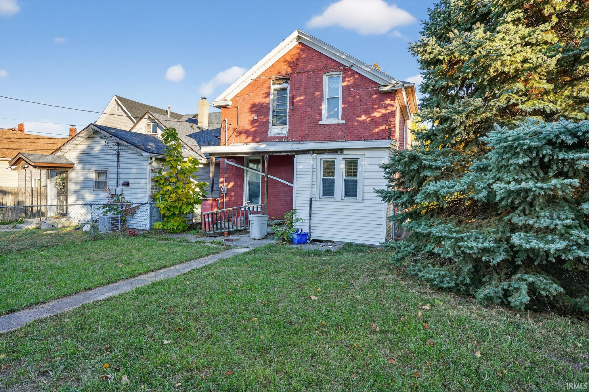 920 Madison Street Fort Wayne, IN 46803 - Photo 5 of 30