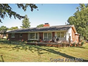 21 Greencastle Circle Springfield, IL 62712 - Photo 2 of 21 Gallery Image 2