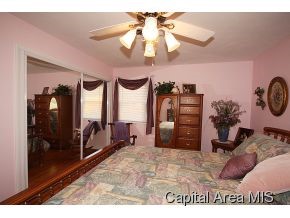 21 Greencastle Circle Springfield, IL 62712 - Photo 19 of 21 Gallery Image 19
