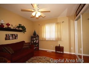 21 Greencastle Circle Springfield, IL 62712 - Photo 20 of 21 Gallery Image 20