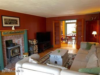 240 Skinner Road Shelburne, MA 01370 - Photo 20 of 29 T-room