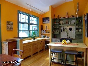 240 Skinner Road Shelburne, MA 01370 - Photo 3 of 29 C-room