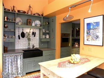 240 Skinner Road Shelburne, MA 01370 - Photo 6 of 29 F-room