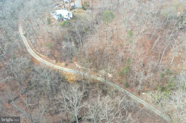 $325,000 | 155 White Fox Trail, Harpers Ferry, WV 25425