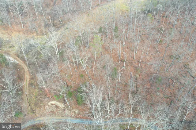 $325,000 | 155 White Fox Trail, Harpers Ferry, WV 25425