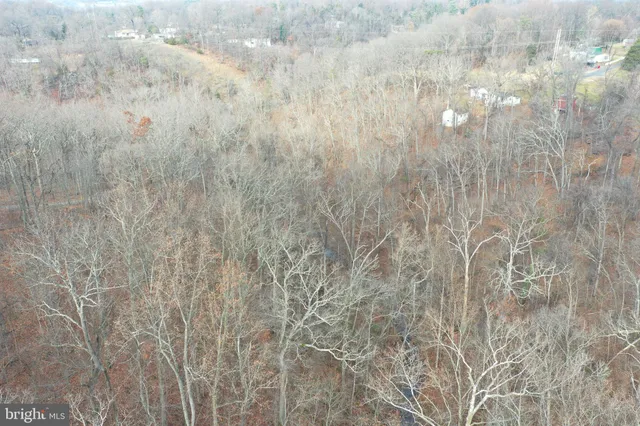 $325,000 | 155 White Fox Trail, Harpers Ferry, WV 25425