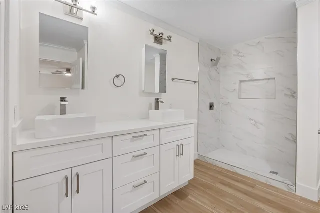 $910,000 | 7340 North Monte Cristo Way, Las Vegas, NV 89131