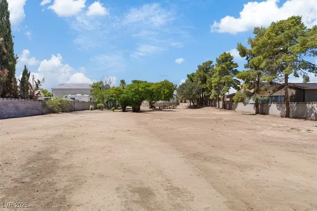 $910,000 | 7340 North Monte Cristo Way, Las Vegas, NV 89131