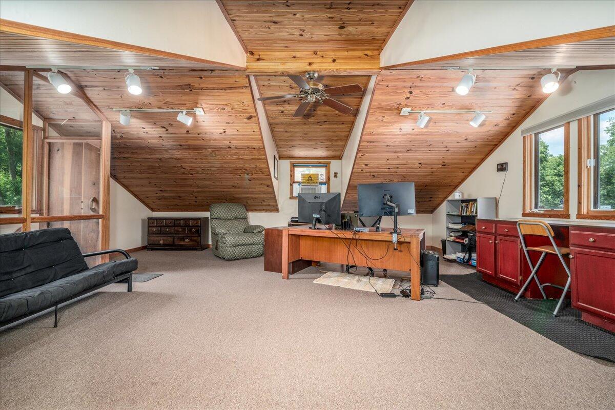 37000 Kingsbury Road Pomeroy, OH 45769 - Photo 58 of 69 2nd floor office above garage