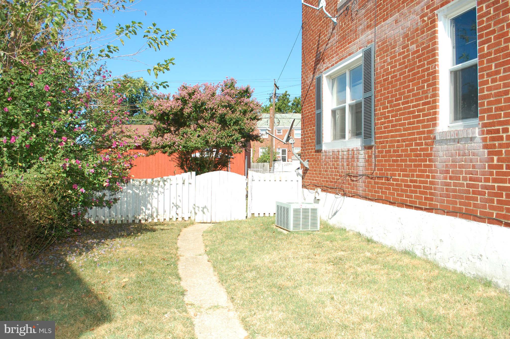 2078 Jasmine Road Baltimore, MD 21222 - Photo 2 of 15 Exterior (General)