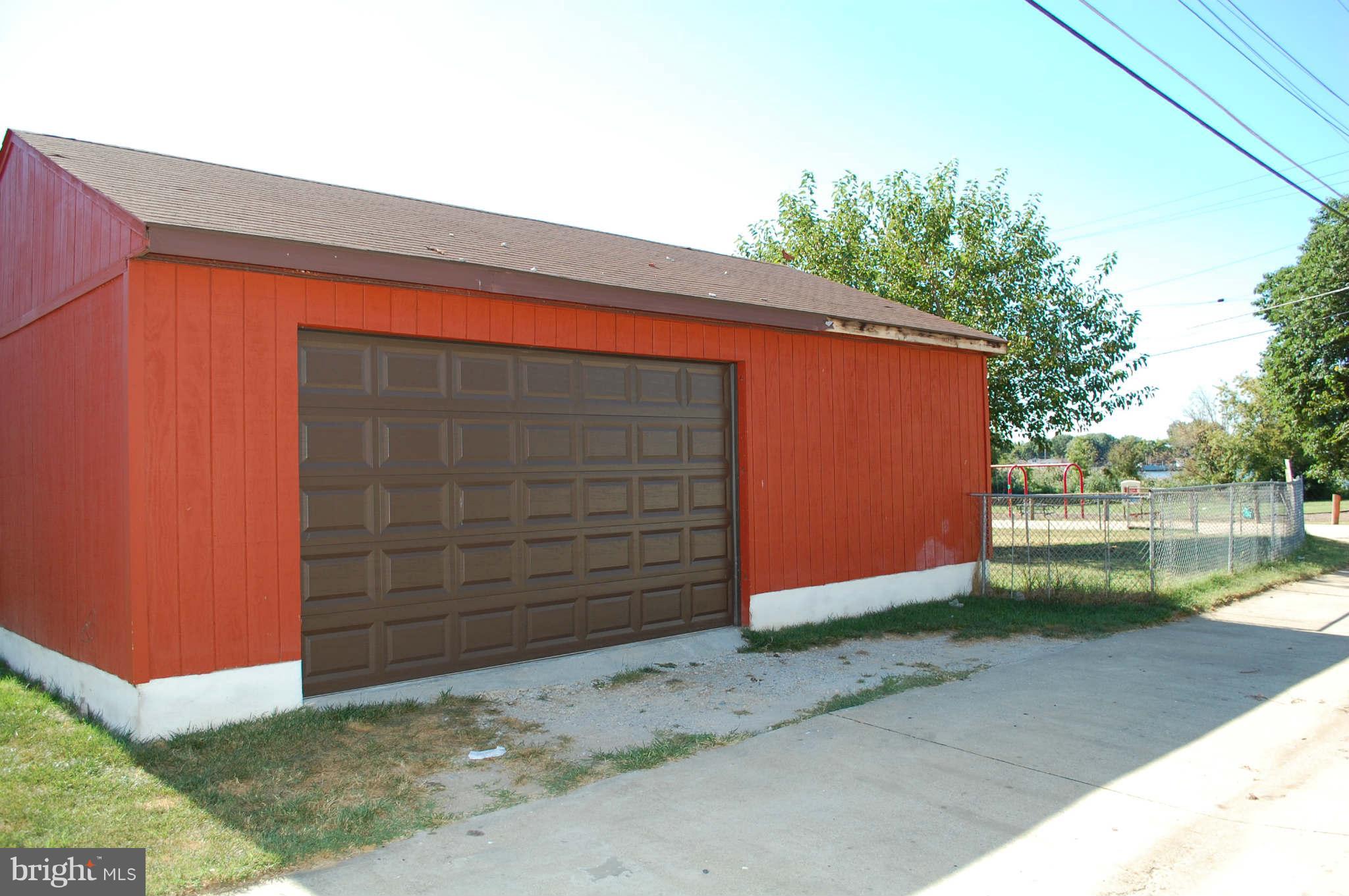 2078 Jasmine Road Baltimore, MD 21222 - Photo 7 of 15 Exterior (Rear)