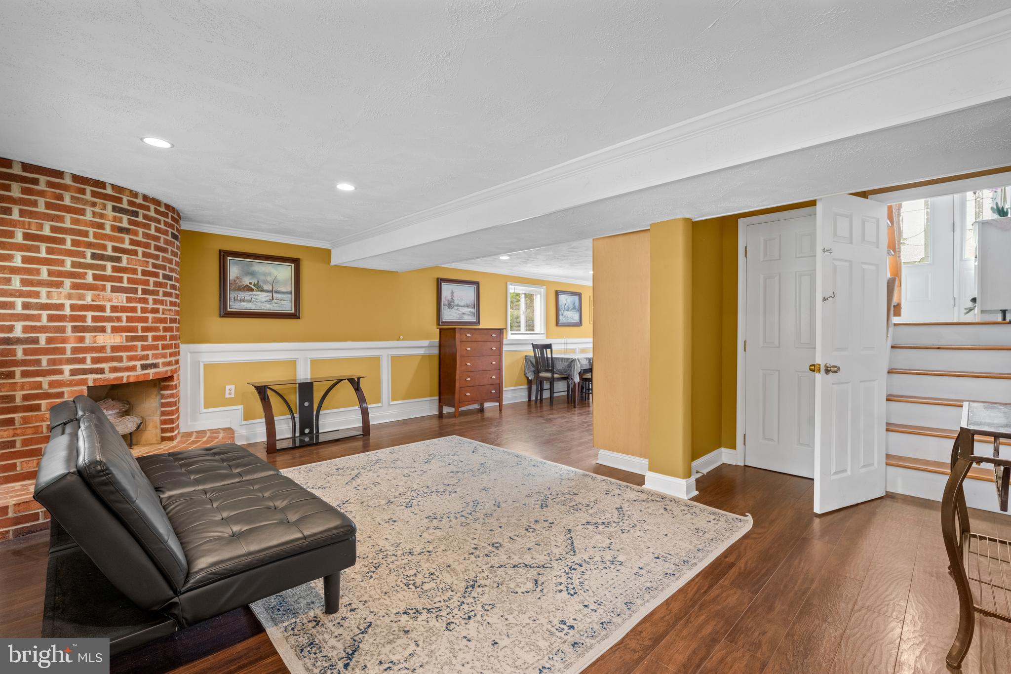 502 West Laurel Road Stratford, NJ 08084 - Photo 19 of 38