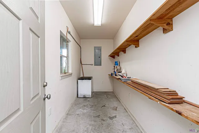 $318,000 | 107 River Run Court, New Roads, LA 70760