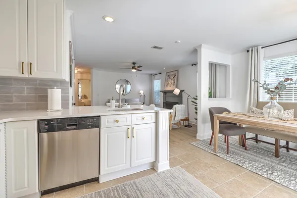 $3,400 | 1343 Cassidy Court, Unit A, Mount Pleasant, SC 29464