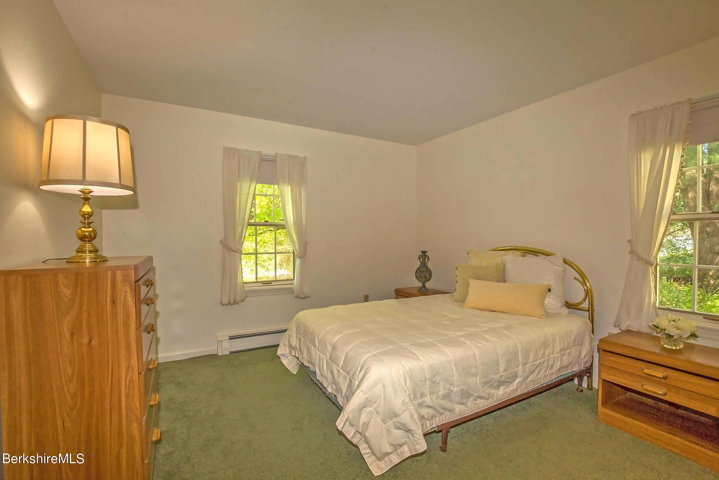 92 King William Road Lenox, MA 01240 - Photo 18 of 37 bed 1