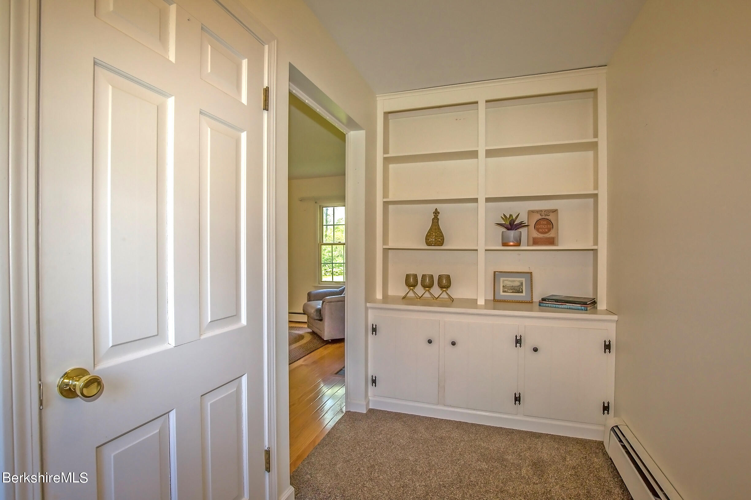 92 King William Road Lenox, MA 01240 - Photo 2 of 37 foyer