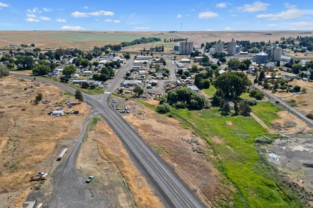 $34,900 | 34000 Hwy 28 Highway, Harrington, WA 99134