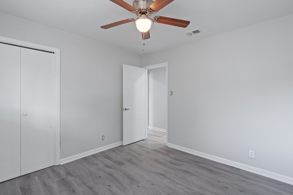 1407 Avebury Circle, Unit B Austin, TX 78753 - Photo 14 of 18