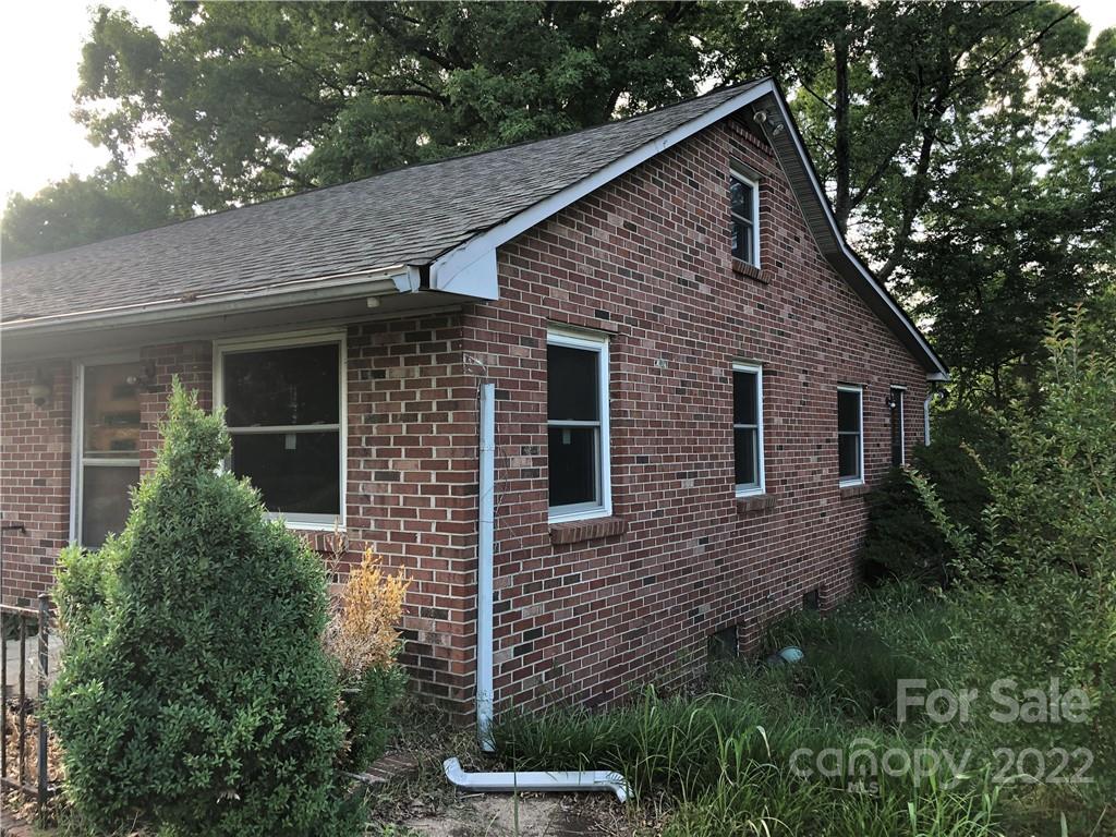 2122 Water Plant Road Maiden, NC 28650 - Photo 3 of 7 Gallery Image 3